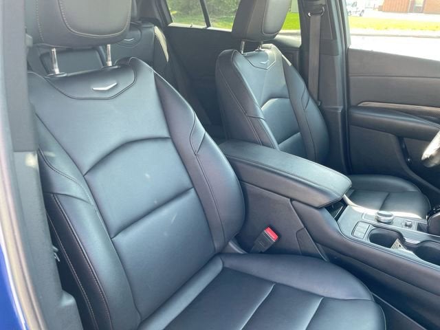 2023 Cadillac XT4 Sport