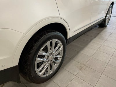 2022 Cadillac XT5 AWD Premium Luxury