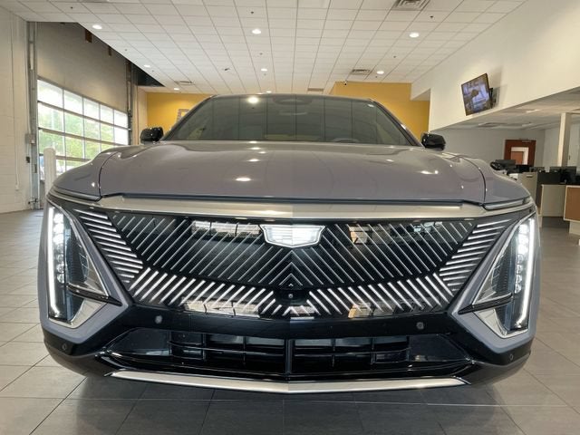 2024 Cadillac LYRIQ Tech