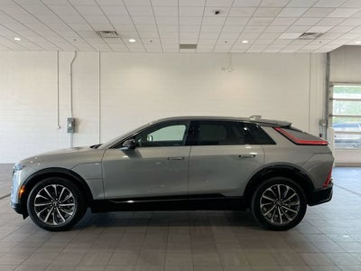 2024 Cadillac LYRIQ Sport 1