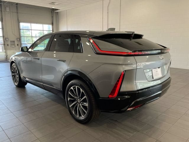 2024 Cadillac LYRIQ Sport 1