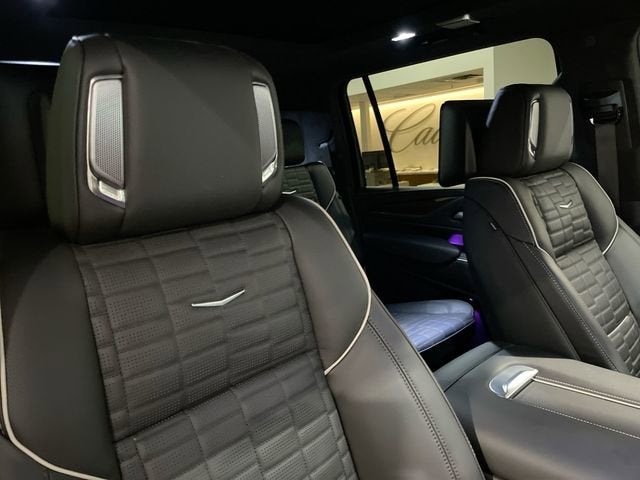 2024 Cadillac Escalade ESV Premium Luxury Platinum