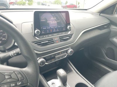 2025 Nissan Altima S FWD