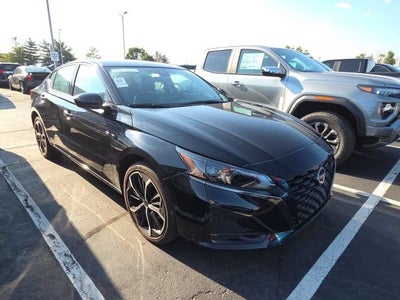 2025 Nissan Altima SR