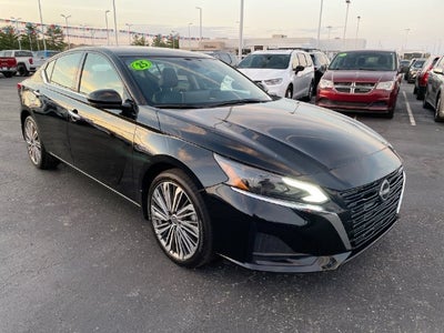 2025 Nissan Altima SL