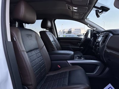 2017 Nissan TITAN XD Platinum Reserve Diesel