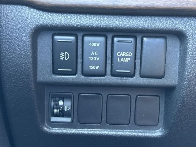 2017 Nissan TITAN XD Platinum Reserve Diesel