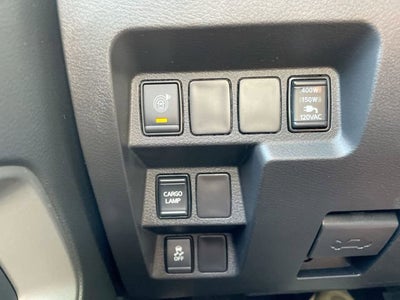 2024 Nissan Frontier SL