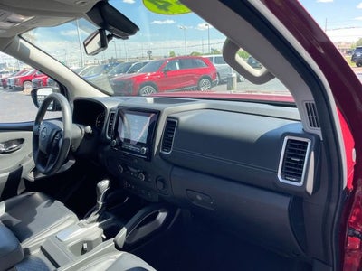 2024 Nissan Frontier Crew Cab SL 4x2