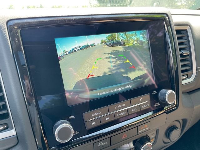 2024 Nissan Frontier Crew Cab SL 4x2