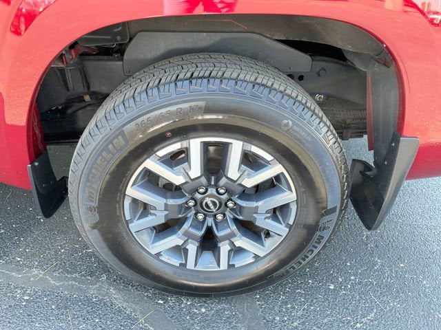 2024 Nissan Frontier Crew Cab SL 4x2