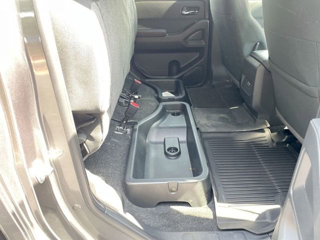 2024 Nissan Frontier Crew Cab PRO-4X 4x4