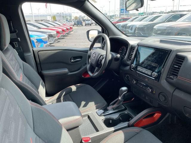 2024 Nissan Frontier Crew Cab PRO-4X 4x4
