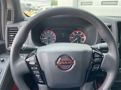 2024 Nissan Frontier Crew Cab PRO-4X 4x4