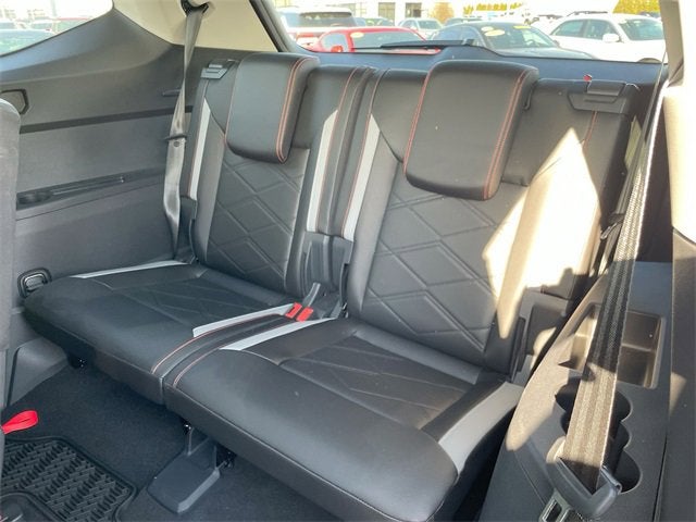 2024 Volkswagen Atlas 2.0T Peak Edition SE w/Technology