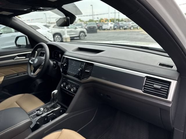 2023 Volkswagen Atlas Cross Sport 3.6L V6 SE w/Technology