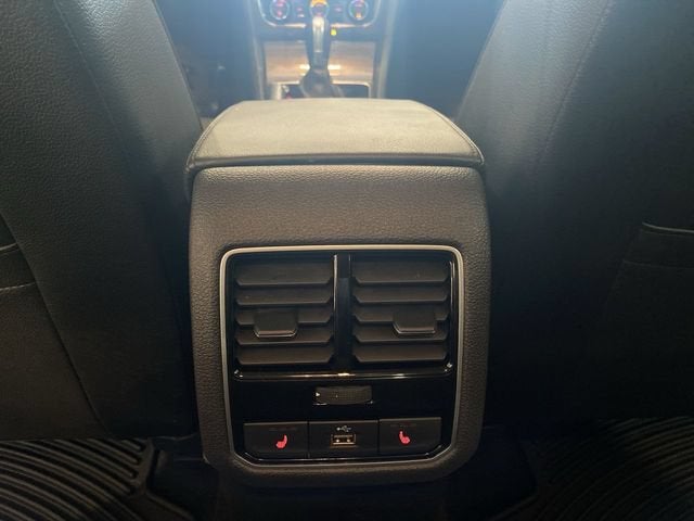 2017 Volkswagen Passat 1.8T SE