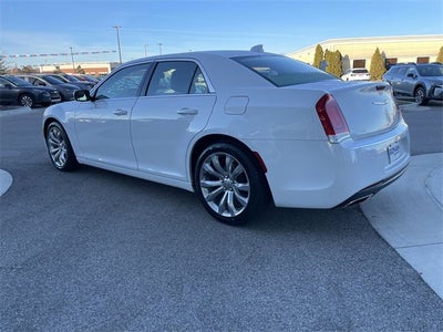 2019 Chrysler 300 Touring L