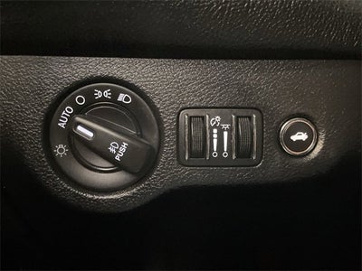 2016 Dodge Challenger SXT Plus