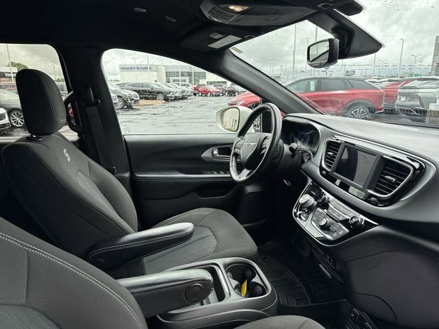 2020 Chrysler Pacifica Touring