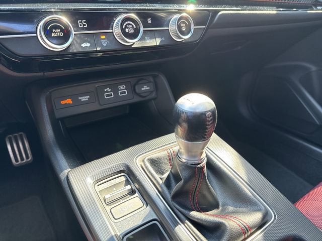 2022 Honda Civic Si Sedan