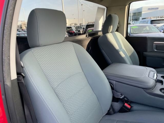 2019 RAM 1500 Classic Tradesman Regular Cab 4x2 8' Box