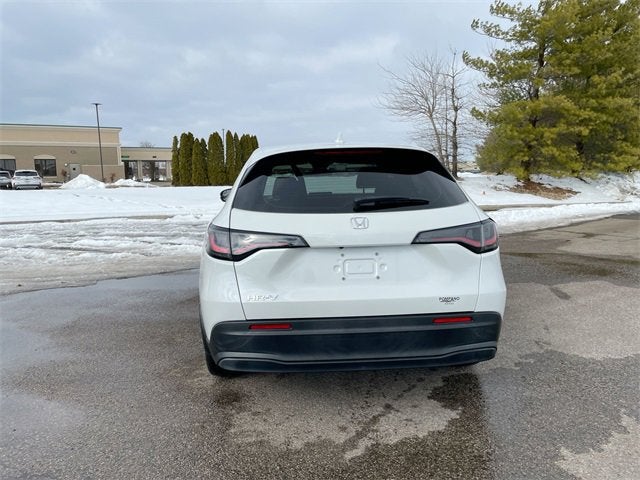 2023 Honda HR-V 2WD LX