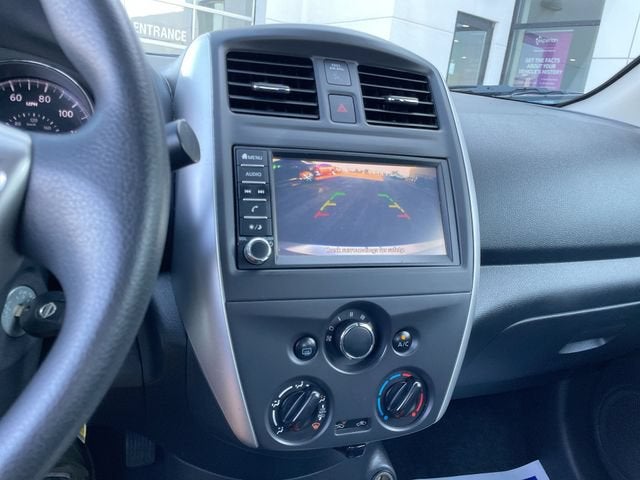 2019 Nissan Versa 1.6 SV