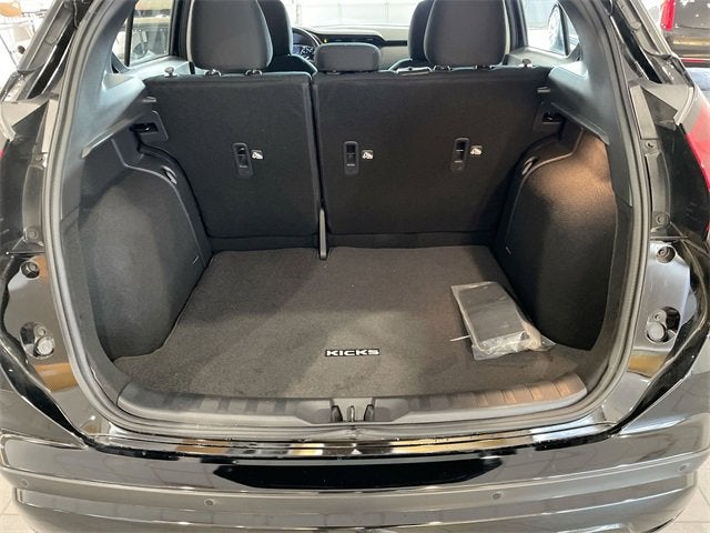 2024 Nissan Kicks S Xtronic CVT