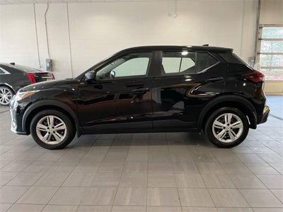 2024 Nissan Kicks S Xtronic CVT