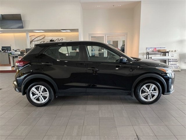 2024 Nissan Kicks S Xtronic CVT
