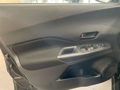2024 Nissan Kicks S Xtronic CVT