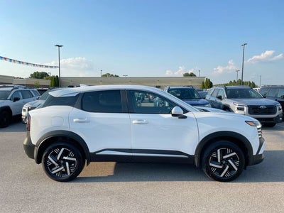 2025 Nissan Kicks SV FWD