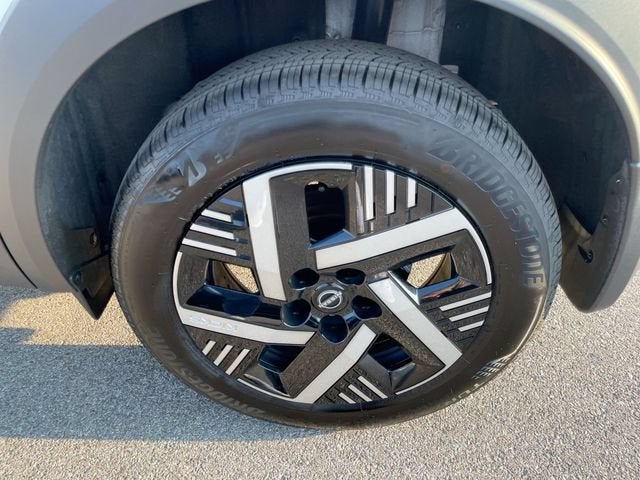 2025 Nissan Kicks SV FWD