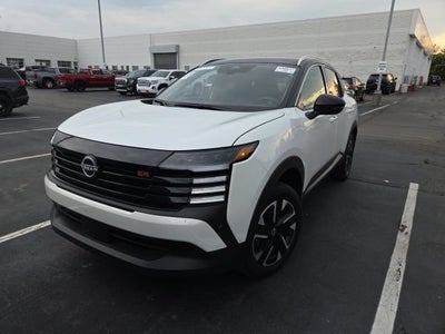 2025 Nissan Kicks SR