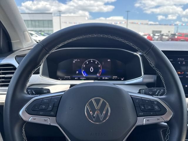 2025 Volkswagen Taos SE