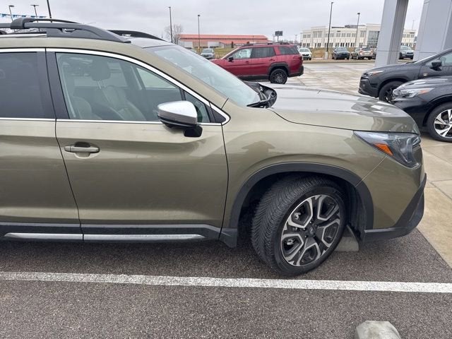 2023 Subaru Ascent Limited 8-Passenger