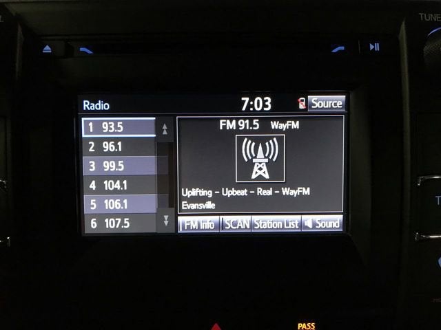 2016 Toyota Camry Hybrid LE