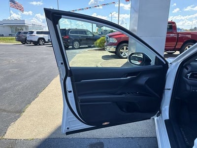 2020 Toyota Camry XSE AWD