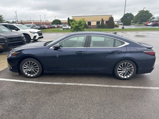 2025 Lexus ES 350 Ultra Luxury