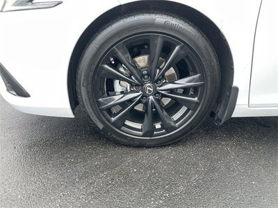 2023 Lexus ES 350 F SPORT Handling