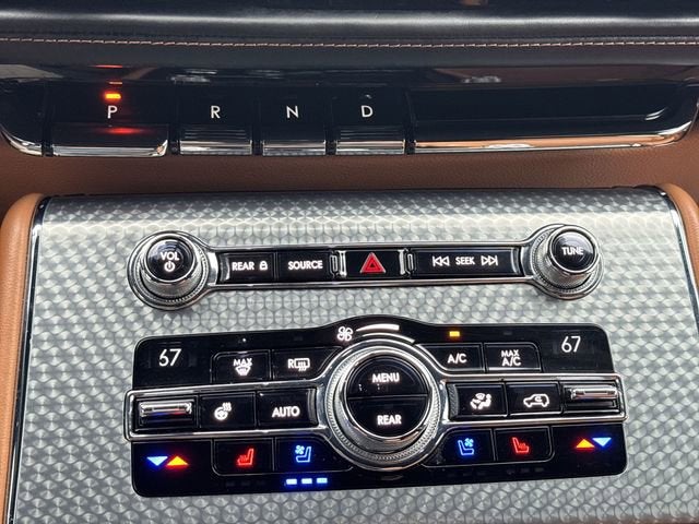 2020 Lincoln Aviator Black Label