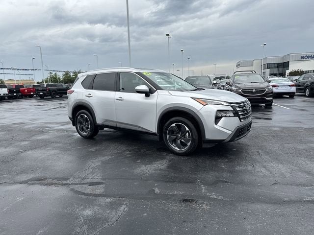 2024 Nissan Rogue SV FWD
