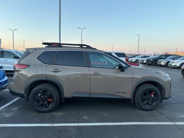 2025 Nissan Rogue Rock Creek