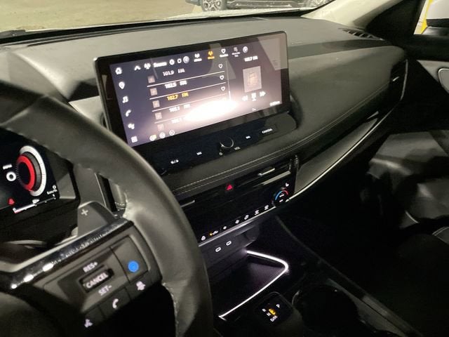 2024 Nissan Rogue SL FWD