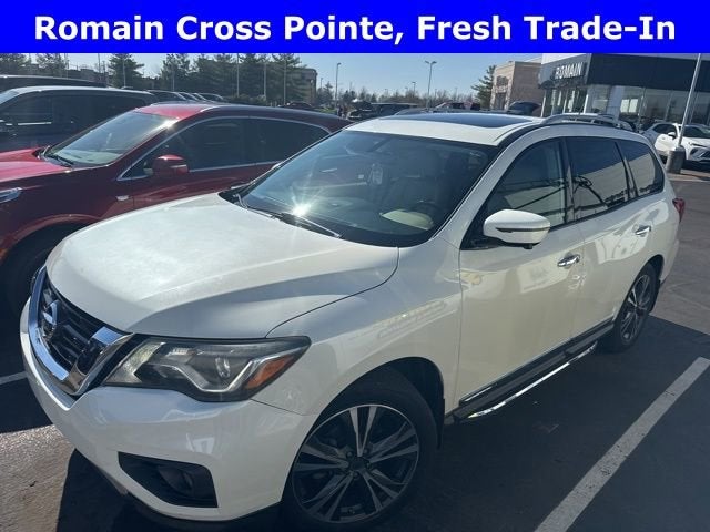 2017 Nissan Pathfinder Platinum