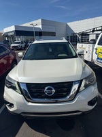 2017 Nissan Pathfinder Platinum