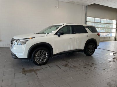 2025 Nissan Pathfinder S
