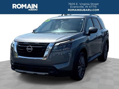 2025 Nissan Pathfinder SL