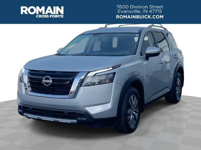 2025 Nissan Pathfinder SL